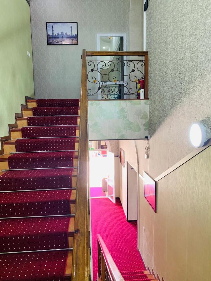 Rahat Inn Hotel Tașkent Exterior foto